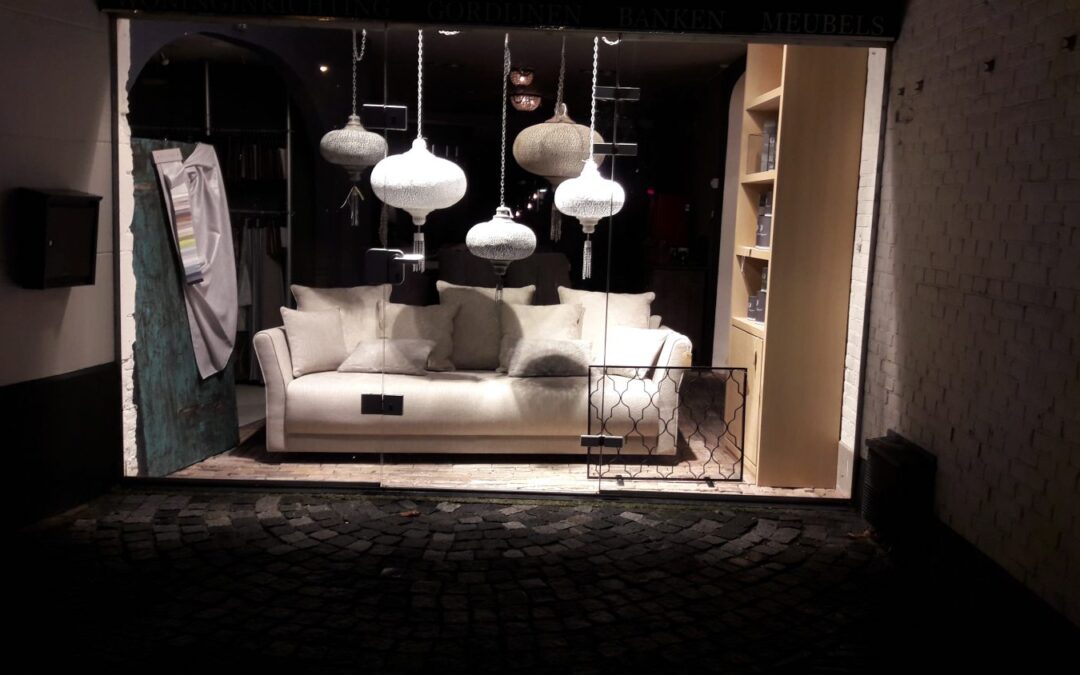 Showroom 27